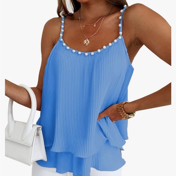 Baby blue double layer camisole with pearl detailing at the top, new - Picture 3 of 9